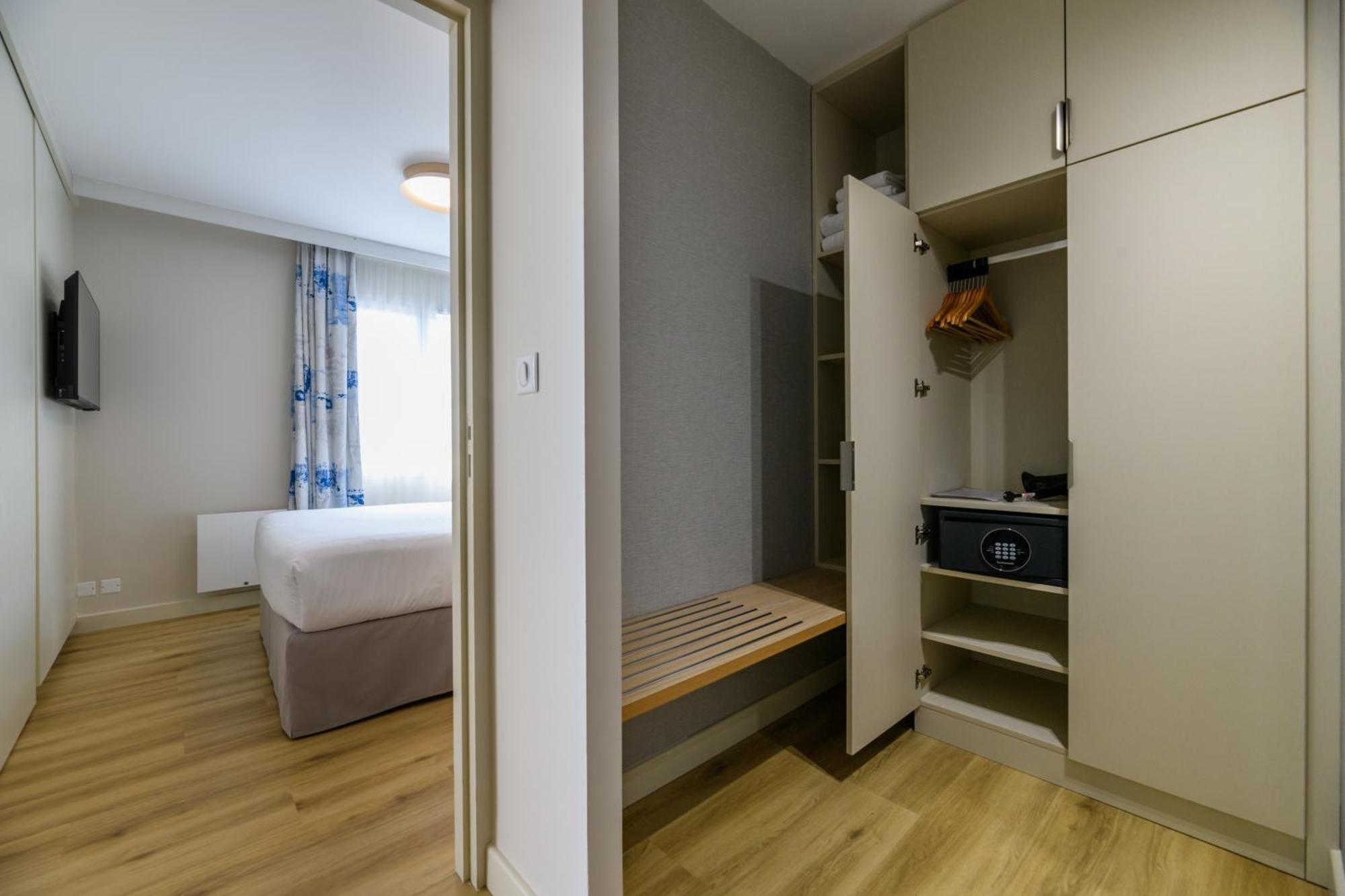 Residence De Tourisme Ajaccio Amiraute Екстер'єр фото
