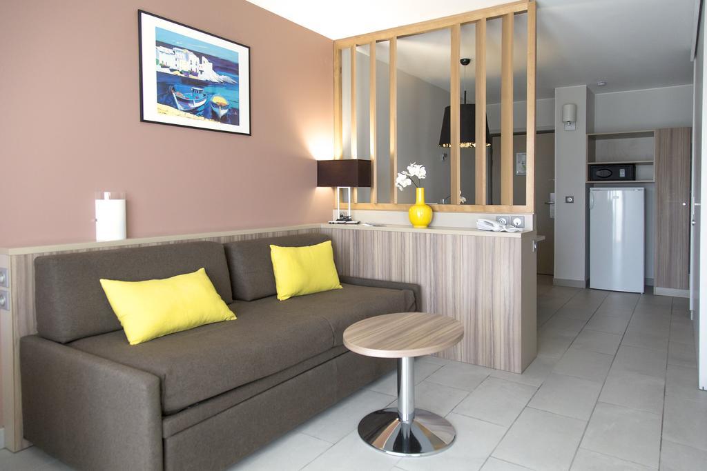 Residence De Tourisme Ajaccio Amiraute Екстер'єр фото